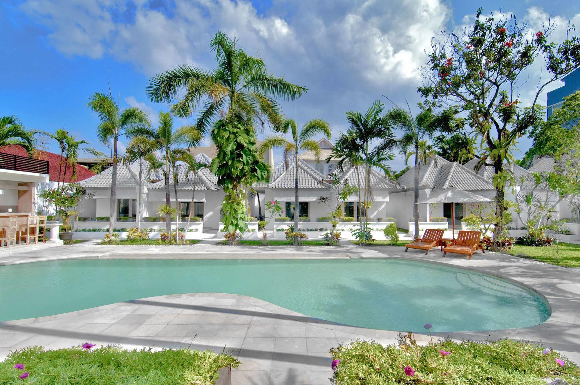 Kutaville Seminyak Exterior foto